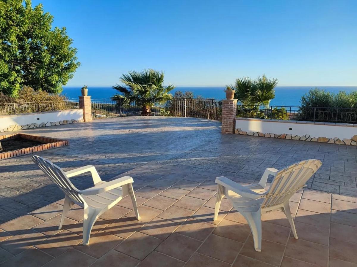 Il Casale Di Bovo Marina Montallegro Exterior foto