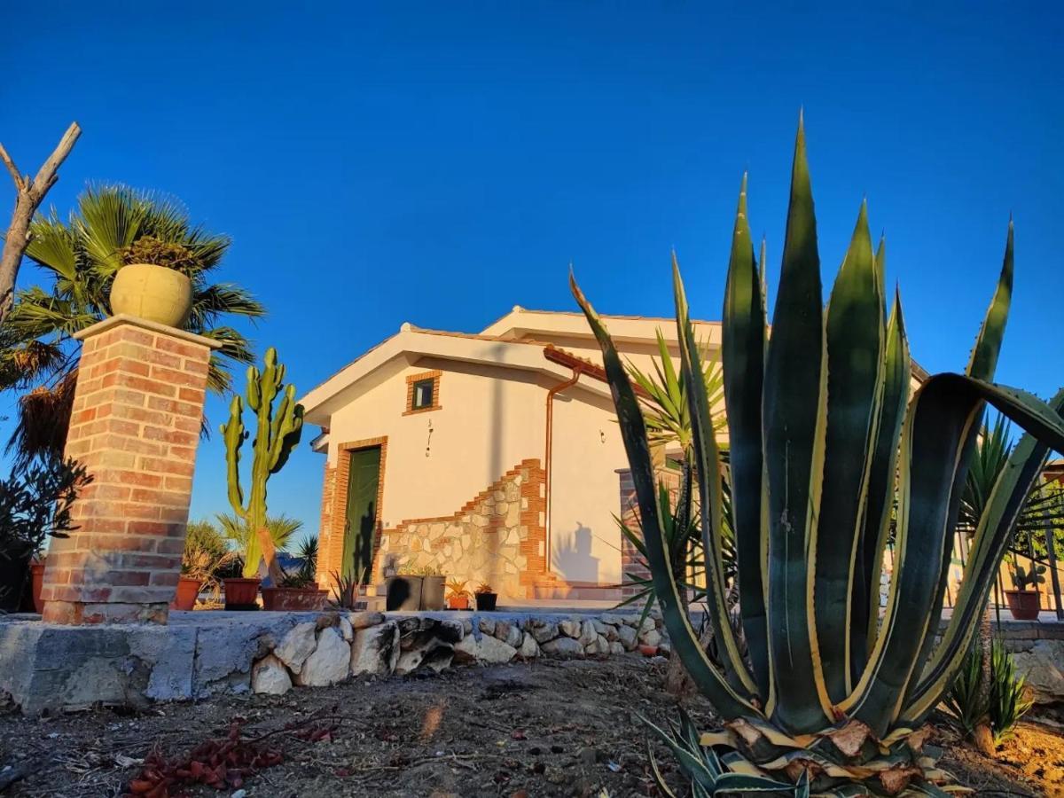 Il Casale Di Bovo Marina Montallegro Exterior foto