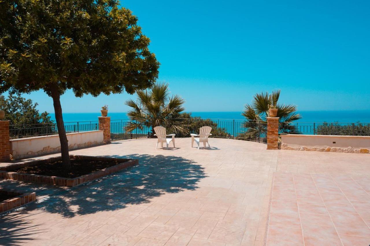 Il Casale Di Bovo Marina Montallegro Exterior foto